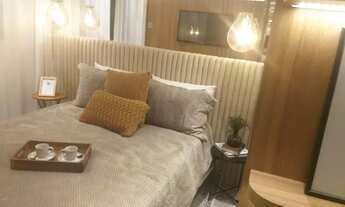 Imagem 5: More em frente ao metrô shopping Itaquera