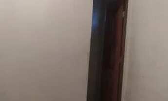 Imagem 3: ALUGO KITNET GRANDE COM GARAGEM