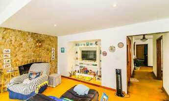 Imagem 5: Vista para o parque em rua com cancela na Granja Julieta