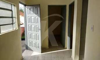 Imagem 2: Casa com 2 quartos, sala, cozinha, banheiro, área de serviço