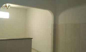 Imagem 2: Casa Térrea para aluguel( fundos) com 47 m² com 1 quarto em Vila Marina - Santo André - SP