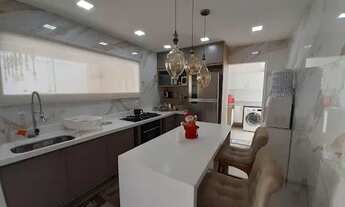 Imagem: Casa com 4 dormitórios à venda, 212 m²