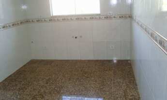 Imagem 3: SOBRADO com 3 dormitórios para alugar com 130m² por R$ 2.900,00 no bairro Santa Felicidade