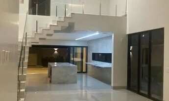 Imagem: Excelente sobrado com 5 Suítes, pronto