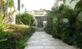 Imagem 5: Maravilhosa casa térrea, no Jardim Floresta, com 374m², 4 quartos, amplo quintal e 4 vagas