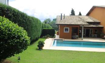 Imagem 3: HL-298 Imóvel à Venda com Cinco Suítes