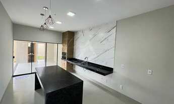 Imagem 3: A venda no Residencial Santa Fé casa com 3 quartos, sendo 1 suíte, lavabo