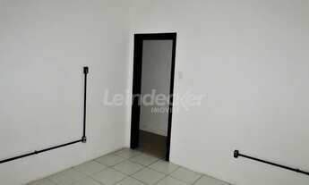 Imagem 7: PORTO ALEGRE - Casa Padrão - MONT SERRAT