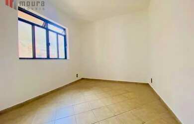 Imagem 3: Casa com 3 dormitórios para alugar, 160 m² por R$ 1.039,00/mês - Monte Castelo - Juiz de F