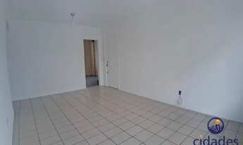 Imagem 3: Amplo apartamento para aluguel de 2 quartos com garagem no Balneário do Estreito, Florianó