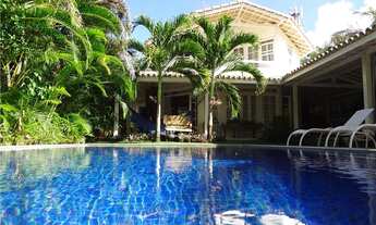 Imagem 2: Casa para aluguel com 240 metros quadrados com 4 quartos em Praia do Forte - Mata de São J