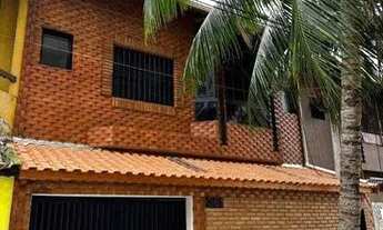 Imagem 2: Sobrado com 3 Quartos sendo suites à 300 metros da Praia , 105 m² por R$ 700.000 - Vila G