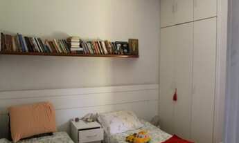 Imagem 6: Casa com 4 Quartos à Venda, 1000 m² por R$ 1.200.000