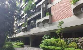 Imagem 2: LOPES ENJOY ALUGA apartamento de 4 quartos na Gávea, ao lado do Parque da Cidade