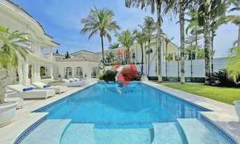 Imagem 3: Mansão Espetacular à Venda no Condomínio Jardim Acapulco - Guarujá Consulte outros imóveis