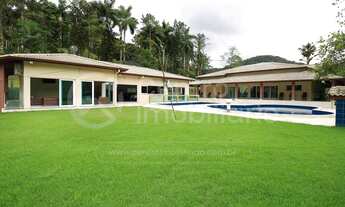 Imagem 4: CASA com piscina e 6 quartos em Peruíbe, no bairro Bananal