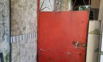 Imagem 2: Casa com sala, quarto, cozinha, banheiro, área de serviço e varanda varandinha