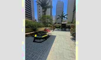 Imagem 3: Apartamento com 4 dormitórios para alugar, 230 m2 sendo 2 suites