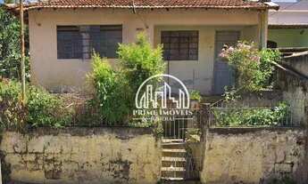 Imagem 2: CASA / TERRENO COM CONSTRUÇÃO ANTIGA (NECESSITA REFORMA ou DEMOLIÇÃO) - 04 DORMITÓRIOS E 2