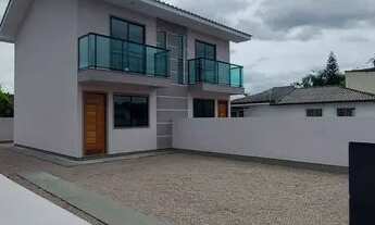 Imagem 2: Sobrado Novo na Barra Aririú