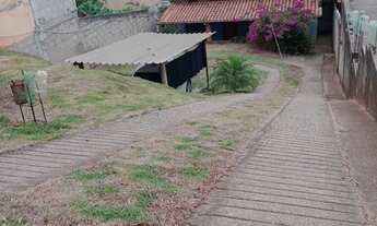 Imagem: Vendo ou troco por apartamento ou Casa Geminada