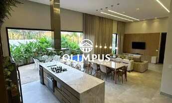 Imagem 5: Casa no condomínio Alphaville I no bairro Granja Marileusa em Uberlândia