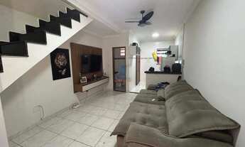 Imagem 2: Casa Geminada à venda, 2 quartos, 1 vaga, Parque XangriLá - Contagem/MG