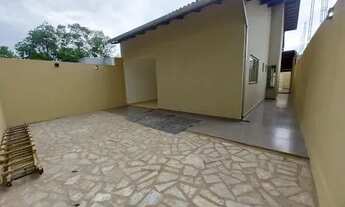 Imagem 3: Casa com lote maior