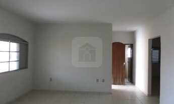 Imagem 4: Casa à Venda Casa com 4 dormitórios