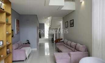 Imagem 3: Casa no Swiss Park com fundo para a mata preservada em terreno de maior metragem