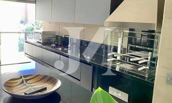 Imagem 5: Apartamento Alto Padrão de 375m², 4 Suites, 6 Vagas Privativas Hall Privativo - Condomínio