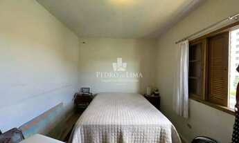 Imagem 6: Sobrado frontal á venda na Penha, bem amplo conta com três quartos, 2 vagas com edicula