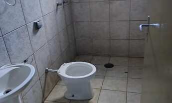 Imagem 4: Jd. Castelinho - casa de fundos 02 dormitórios aluga-se