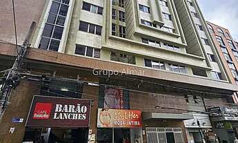 Imagem: Excelente localização no centro da cidade!