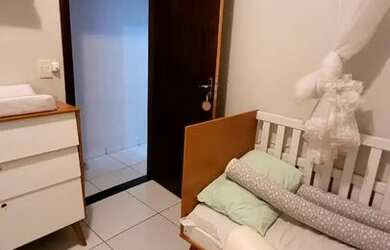 Imagem 14: Casa usada com 2 quartos no Bairro Carmelo. Garagem coberta e armários