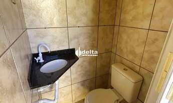 Imagem 5: Casa residencial com 3 quartos sendo 1 suíte disponível para locação no bairro Jardim Patr