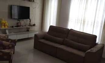 Imagem: Casa no Capuchinhos, Duplex, em Rua Pública