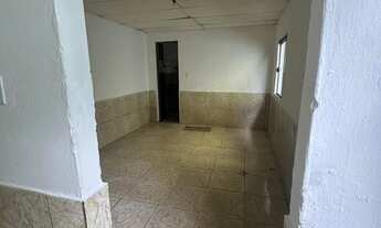 Imagem 5: Barracão 3 cômodos 800,00 reais