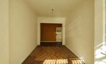 Imagem 2: Charmoso apartamento com 3 quartos e 121 m2 à Venda / Cosme Velho Rio de Janeiro RJ