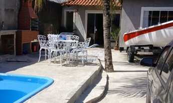 Imagem 4: JACONÉ, ORLA 23 IMOBILIÁRIA VENDE! Casa próxima ao comércio, com piscina e hidromassagem