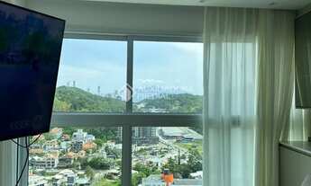 Imagem 2: Apartamento à Venda, 2 Dormitórios, 68m², Praia Brava, Itajái, SC