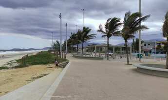 Imagem 4: Terreno totalmente plano em Jaconé - temos 3 lotes