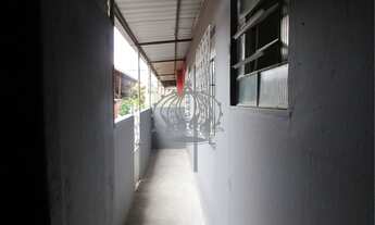 Imagem 3: Casa de vila com um quarto em Rocha Miranda