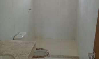 Imagem 4: Casa de condomínio para venda possui 180 metros quadrados com 3 quartos