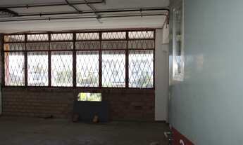 Imagem 3: Sala/Conjunto para aluguel e venda possui 208 metros quadrados em São Geraldo - Porto Aleg