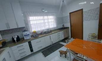 Imagem 4: Sobrado para venda com 274 m2 - Embaré - Santos - SP