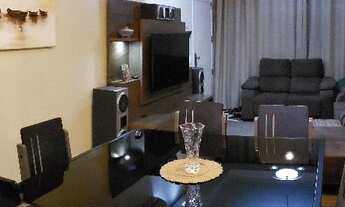 Imagem: Casa com 4 quartos e quintal em Coqueiros