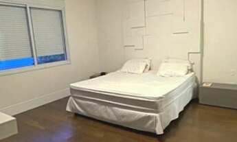 Imagem 3: Sobrado para venda com 432m², 5 suítes e área com piscina, no Residencial Amazonas - Franc