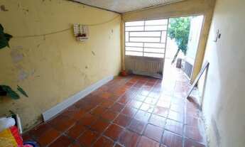 Imagem 3: Casa com 2 quartos e Edícula no Parigot de Souza