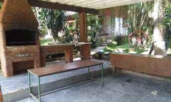 Imagem 5: Fazenda/Sítio/Chácara para venda possui 200 metros quadrados com 6 quartos